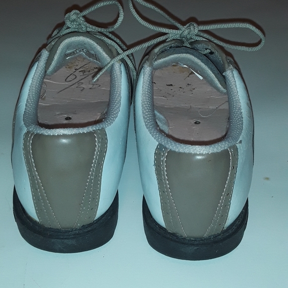 LADY FAIRWAY GOLF SHOES SZ 6 - Picture 4 of 4